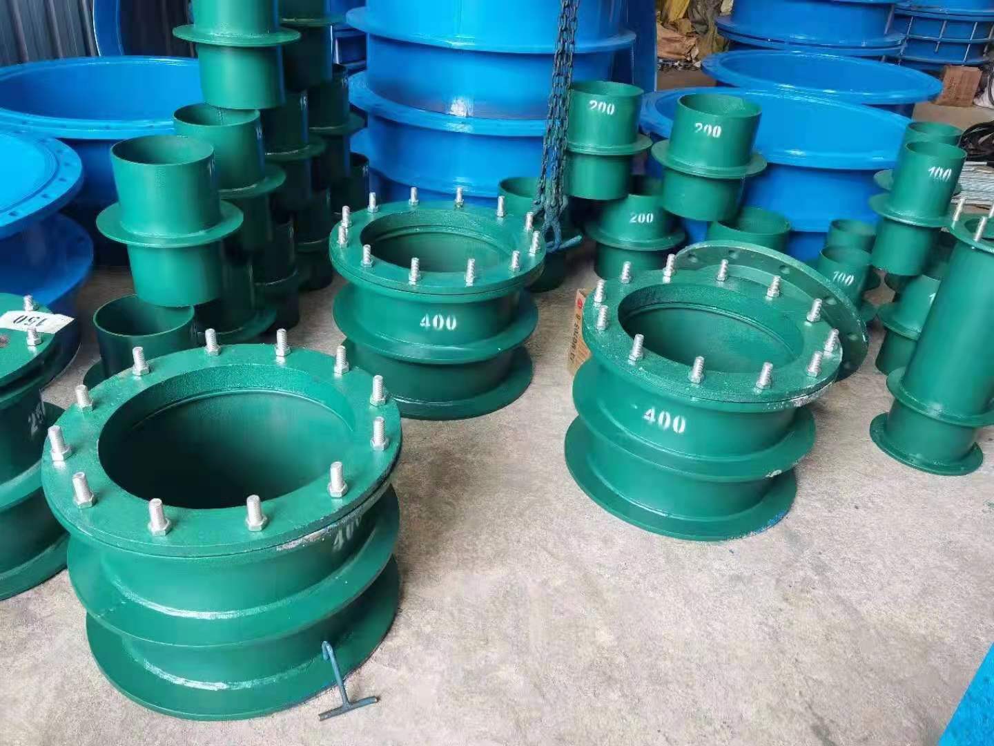 柔性防水套管屬於預埋定製件,一旦安裝,將不存在拆卸更換的可能